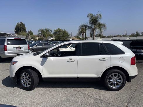 Used 2012 Ford Edge SEL FWD image 2