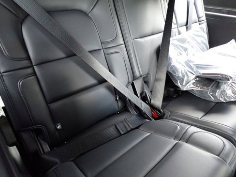 New 2024 Lincoln Navigator L Reserve image 14