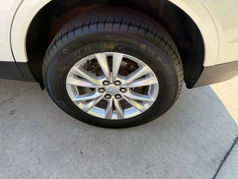 Used 2023 Cadillac XT5 Luxury AWD/4WD image 36