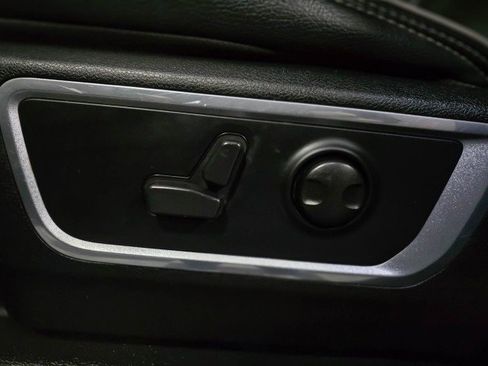 Used 2022 RAM 1500 Laramie image 33