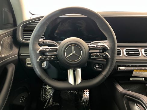 New 2026 Mercedes-Benz GLS 450 4MATIC image 12