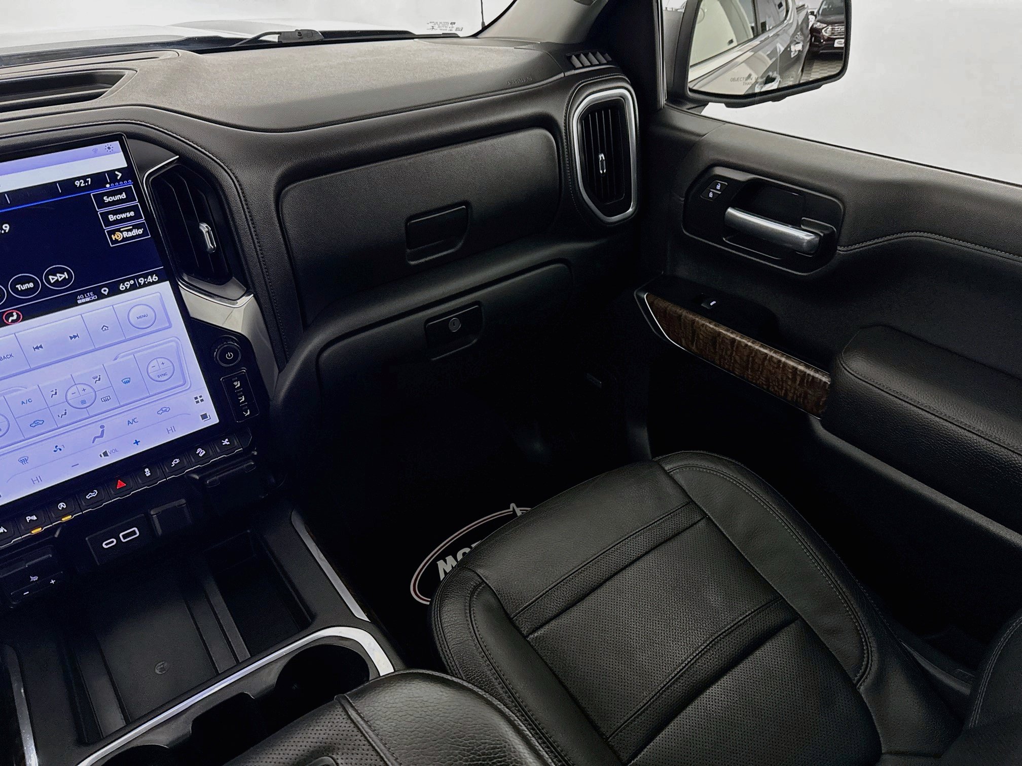 Used 2019 GMC Sierra 1500 Denali w/ Technology Package AWD/4WD image 31