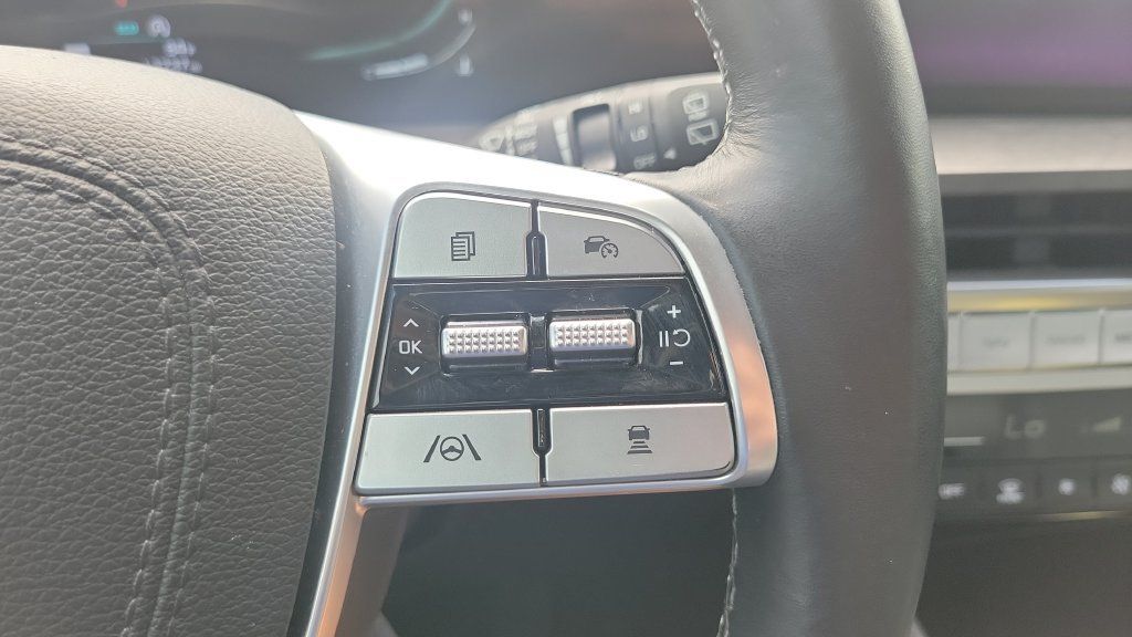 Used 2023 Kia Telluride EX X-Line AWD/4WD image 21