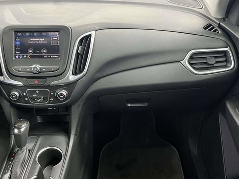 Used 2020 Chevrolet Equinox LT FWD image 18