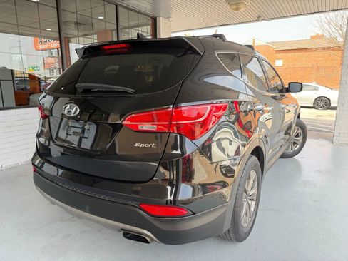 Used 2016 Hyundai Santa Fe Sport w/ Option Group 02 image 3