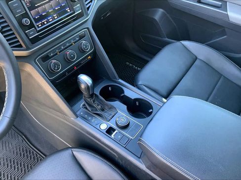 Used 2023 Volkswagen Atlas SE AWD/4WD image 16