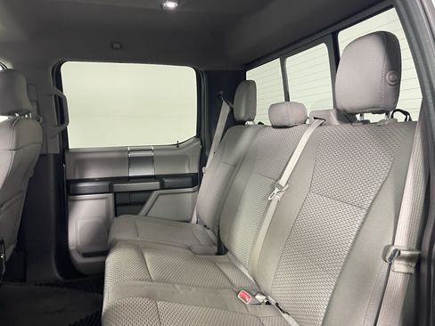 Used 2016 Ford F150 XLT w/ Equipment Group 302A Luxury AWD/4WD image 14