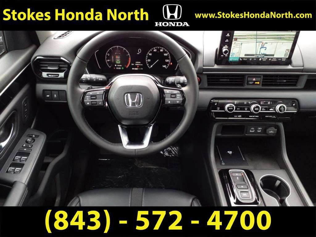 New 2025 Honda Pilot Touring image 12