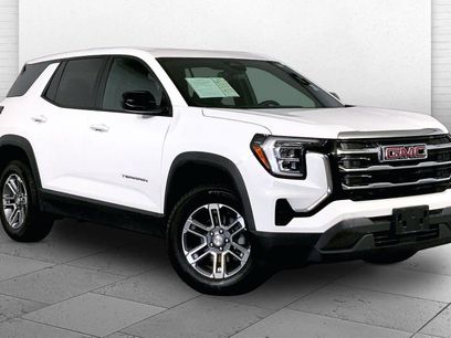 Used 2025 GMC Terrain Elevation