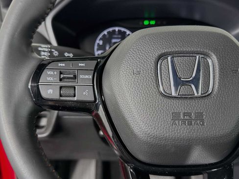 Certified 2025 Honda HR-V Sport image 14