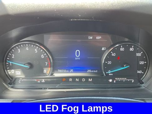 Used 2021 Ford Explorer XLT w/ Equipment Group 202A AWD/4WD image 15