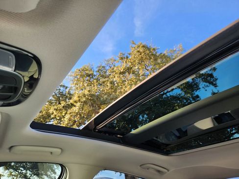 Certified 2024 Hyundai Sonata SEL w/ Convenience Package image 6