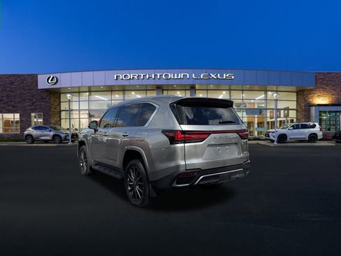 Used 2022 Lexus LX 600 F Sport image 24