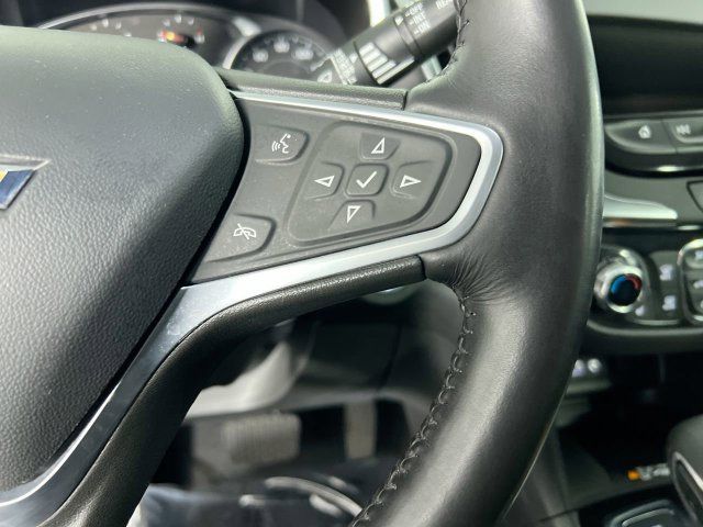 Used 2022 Chevrolet Equinox Premier AWD/4WD image 17