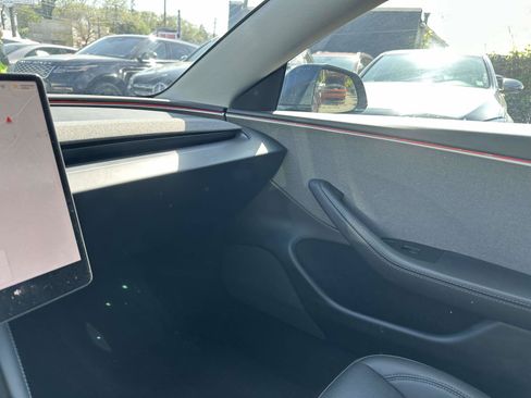 Used 2024 Tesla Model 3 Long Range RWD image 21