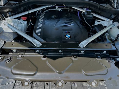 Used 2024 BMW X5 sDrive40i w/ M Sport Package image 34