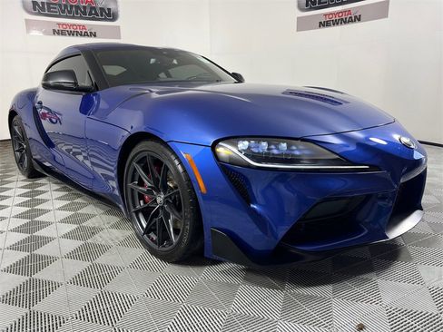 Used 2023 Toyota Supra Premium image 1