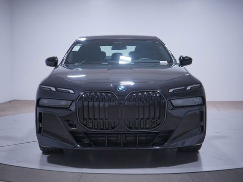 New 2026 BMW i7 eDrive50 w/ M Sport Package image 4