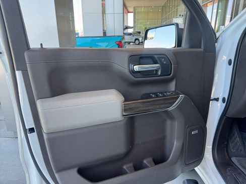 Used 2020 Chevrolet Silverado 1500 RST w/ All-Star Edition RWD image 13