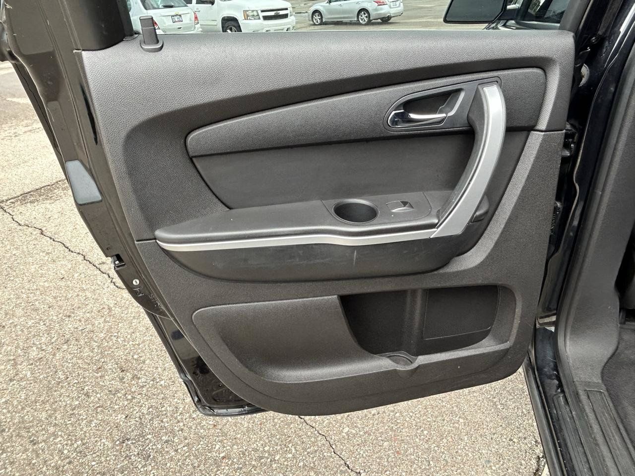 Used 2012 GMC Acadia SLE AWD/4WD image 13