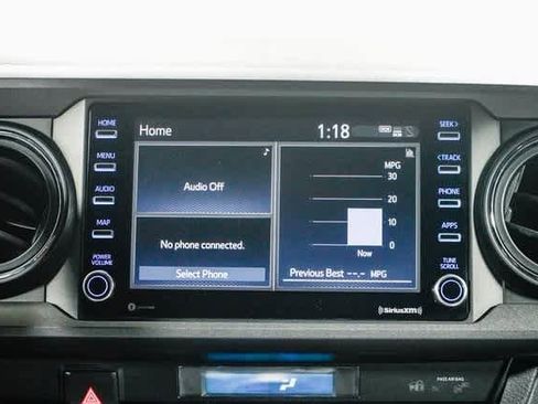 Certified 2021 Toyota Tacoma TRD Off-Road image 13