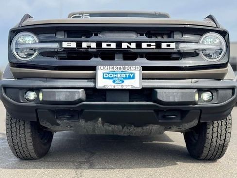 Used 2025 Ford Bronco Outer Banks AWD/4WD image 8