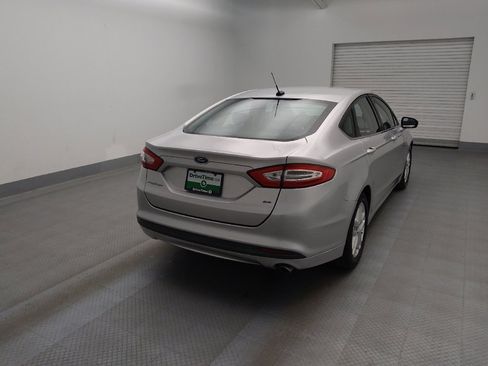 Used 2013 Ford Fusion SE image 7