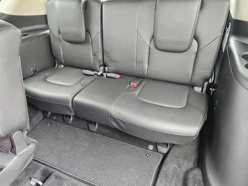 Used 2023 Nissan Armada SL w/ Cargo Package image 23