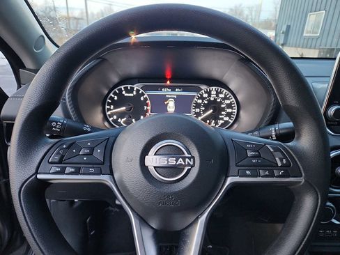 Used 2024 Nissan Sentra SV image 18