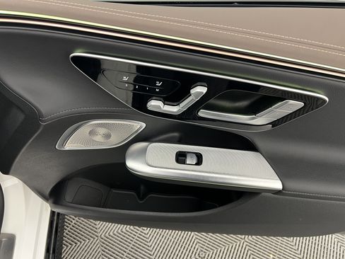 Certified 2023 Mercedes-Benz EQE 500 4MATIC Sedan image 25