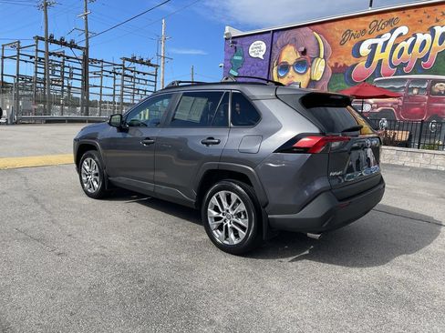 Used 2023 Toyota RAV4 XLE Premium AWD/4WD image 3