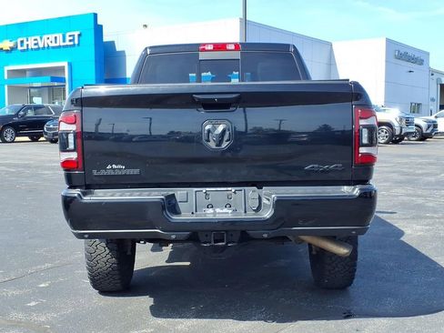Used 2022 RAM 2500 Laramie w/ Night Edition AWD/4WD image 8