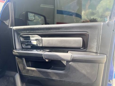 Used 2017 RAM 1500 Rebel w/ Luxury Group image 39