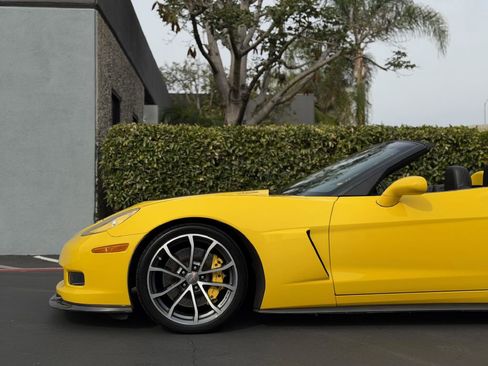 Used 2013 Chevrolet Corvette 427 w/ 1SB Preferred Equipment Group image 12