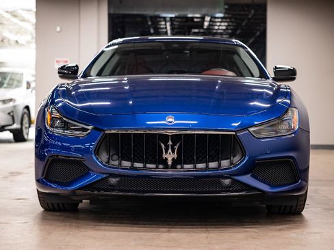 Used 2019 Maserati Ghibli S GranSport Q4 AWD/4WD image 8