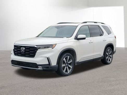 Used 2023 Honda Pilot Elite image 1