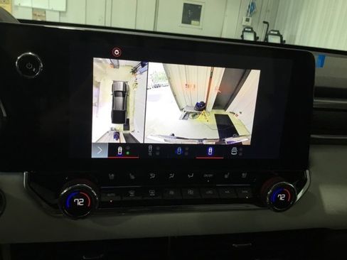 New 2024 GMC Canyon AT4X w/ AT4X AEV Edition image 43