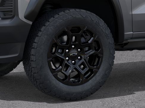New 2026 Chevrolet Colorado Trail Boss AWD/4WD image 9