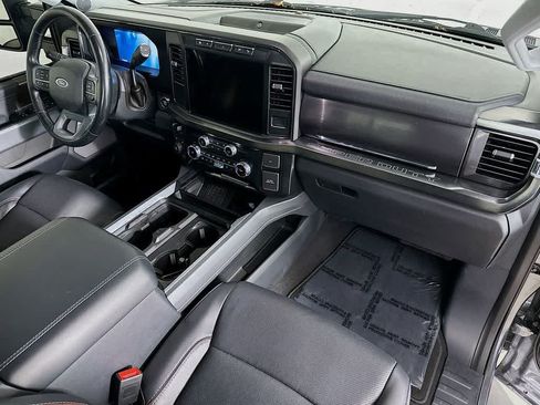 Used 2024 Ford F250 Lariat w/ Chrome Package AWD/4WD image 34