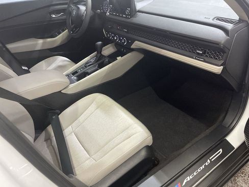 Used 2024 Honda Accord EX image 24