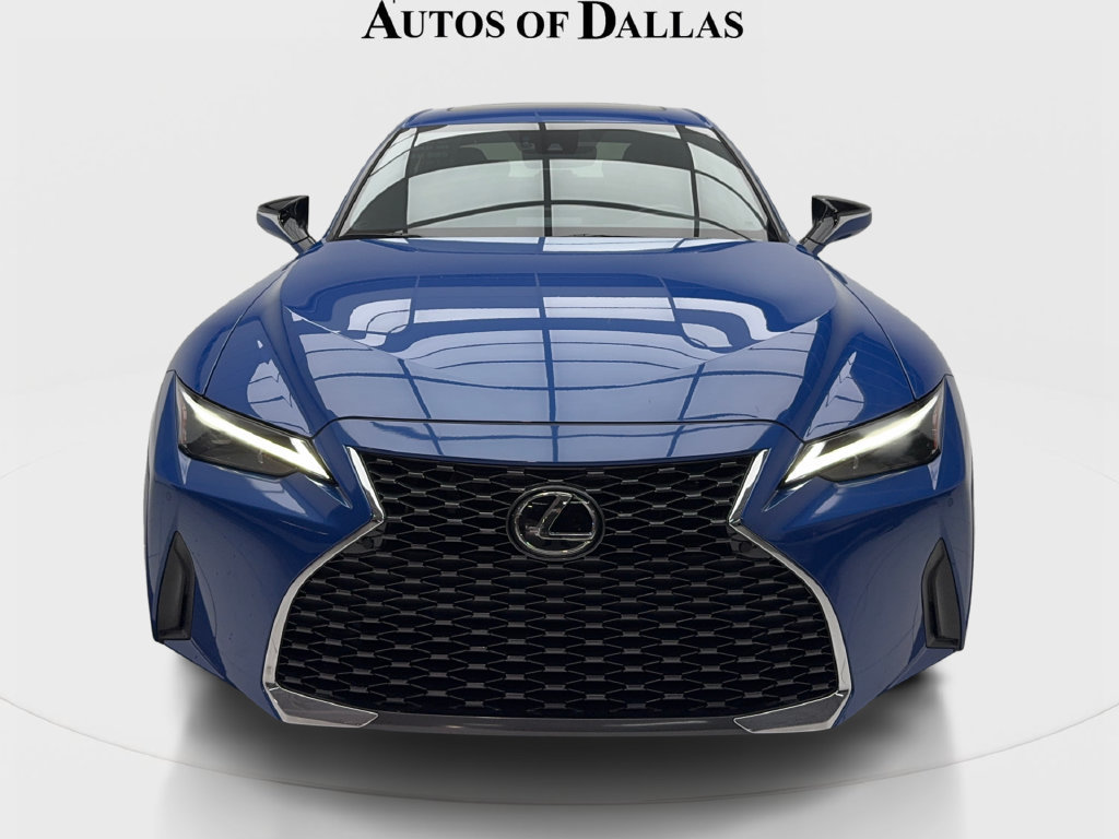 Used 2024 Lexus IS 300 w/ Comfort Package RWD image 4