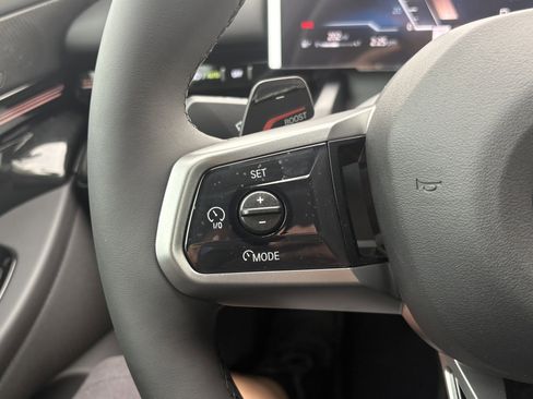 Used 2026 BMW 530i xDrive w/ M Sport Package image 18