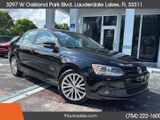 Used 2011 Volkswagen Jetta SEL image 2