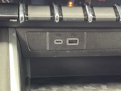 Certified 2024 Chevrolet Colorado Z71 w/ Z71 Convenience Package 2 image 25