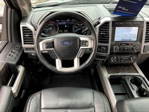 Certified 2020 Ford F350 Lariat w/ Lariat Ultimate Package image 4