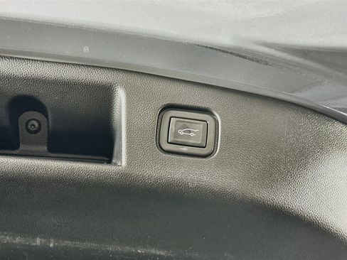 Used 2024 Honda Prologue Touring image 32