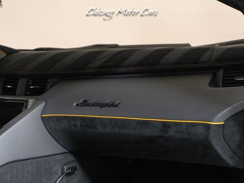 Used 2017 Lamborghini Aventador LP 750-4 Superveloce image 39