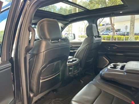 Used 2019 RAM 1500 Limited image 40