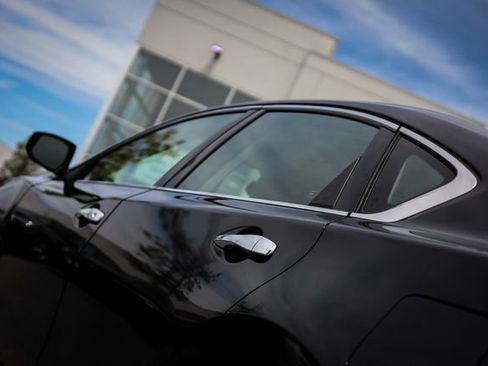 Used 2018 Nissan Altima 2.5 SL FWD image 16