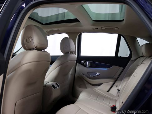 Used 2017 Mercedes-Benz GLC 300 GLC 300 4MATIC SUV w/ Premium 2 Package image 14